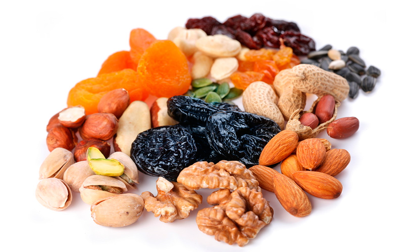Таблица калорийности: Орехи и сухофрукты